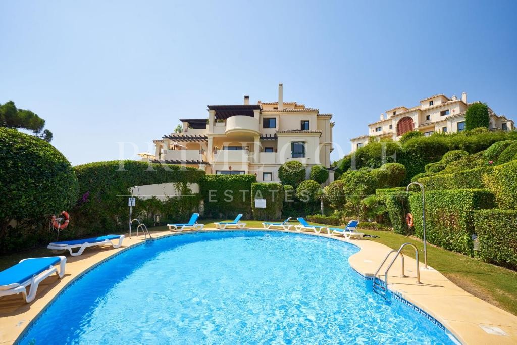 4 bed Penthouse For Sale in Benahavis, Malaga - thumb 6