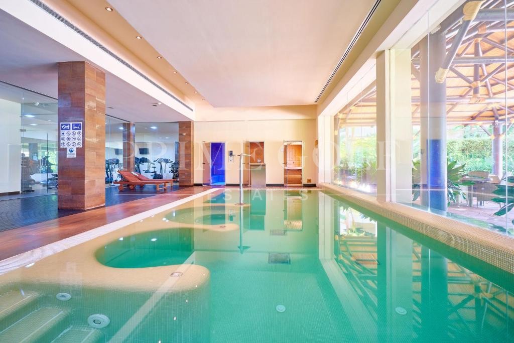 4 bed Penthouse For Sale in Benahavis, Malaga - thumb 12