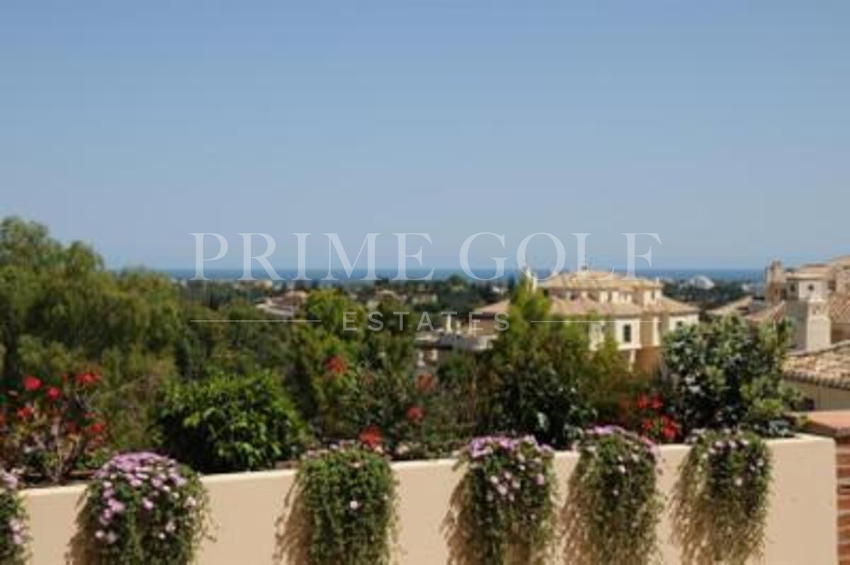 4 bed Penthouse For Sale in Benahavis, Malaga - thumb 33