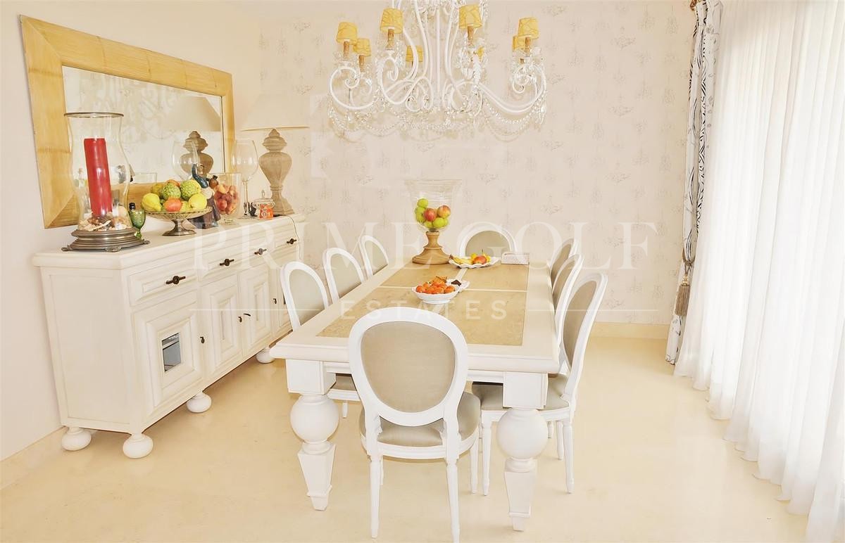 4 bed Penthouse For Sale in Benahavis, Malaga - thumb 34