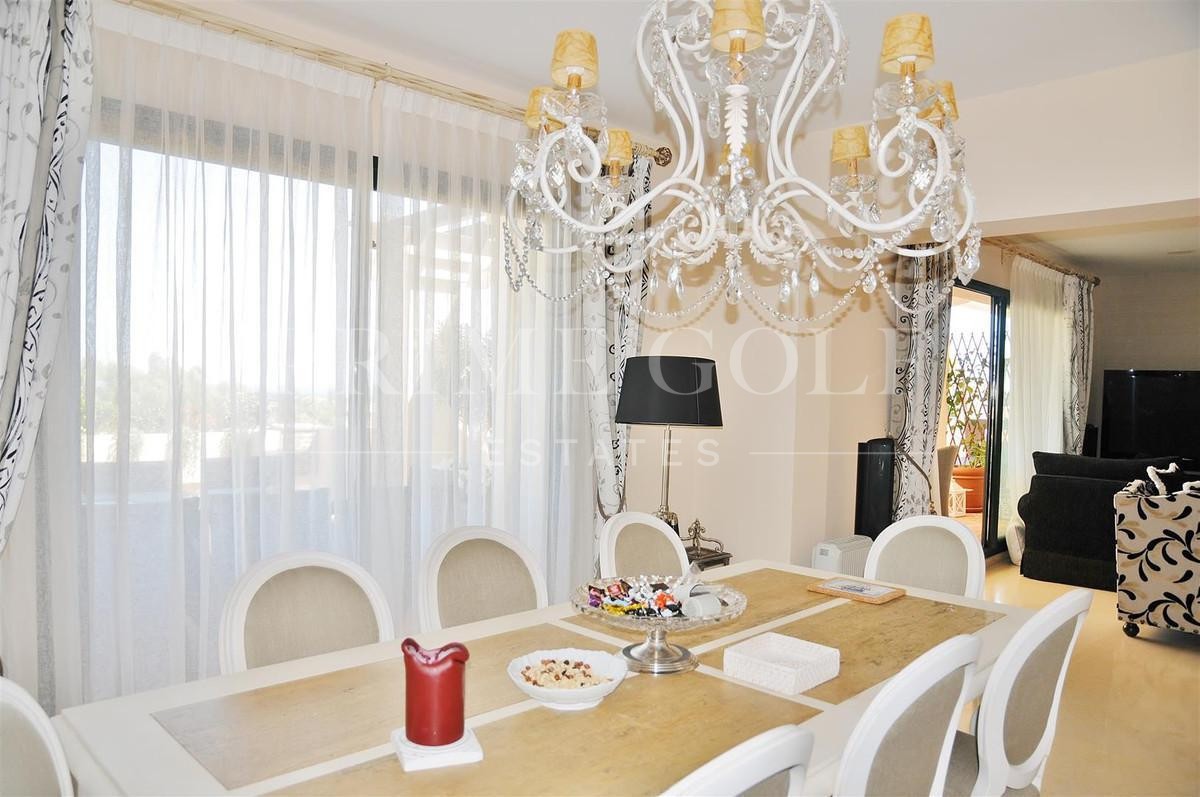 4 bed Penthouse For Sale in Benahavis, Malaga - thumb 42