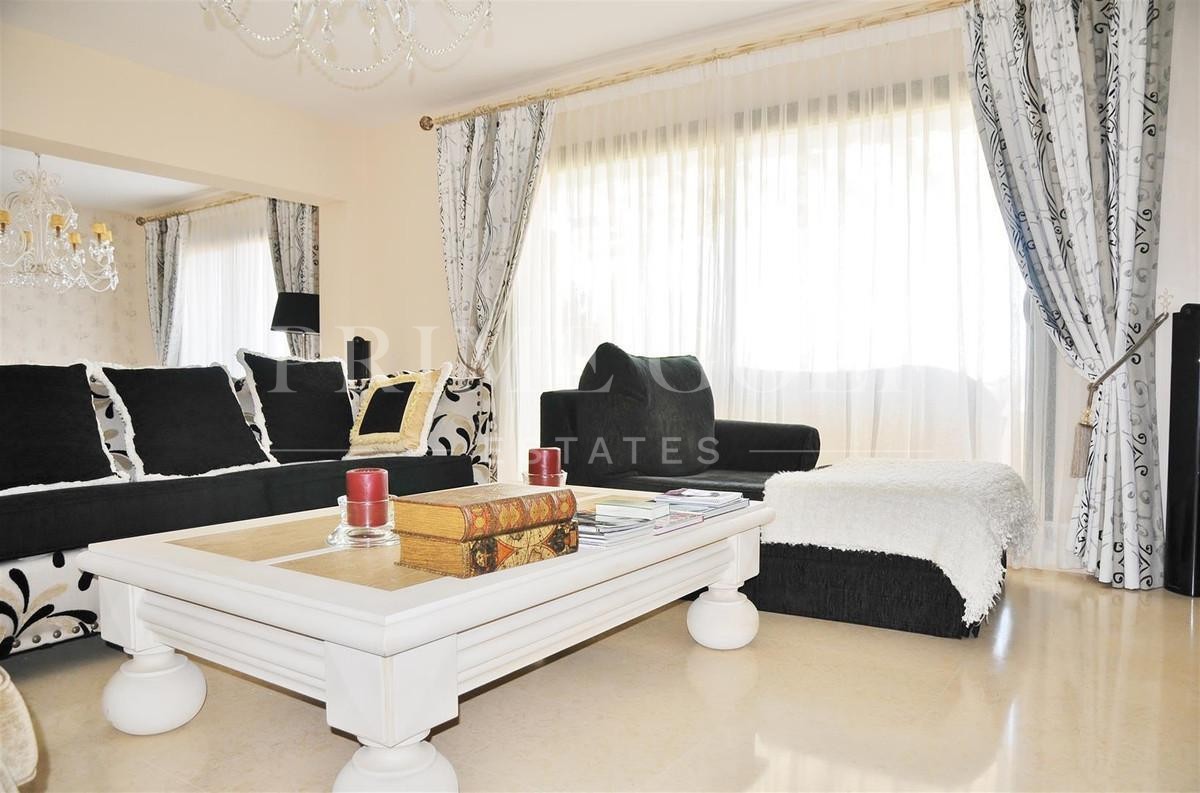 4 bed Penthouse For Sale in Benahavis, Malaga - thumb 43