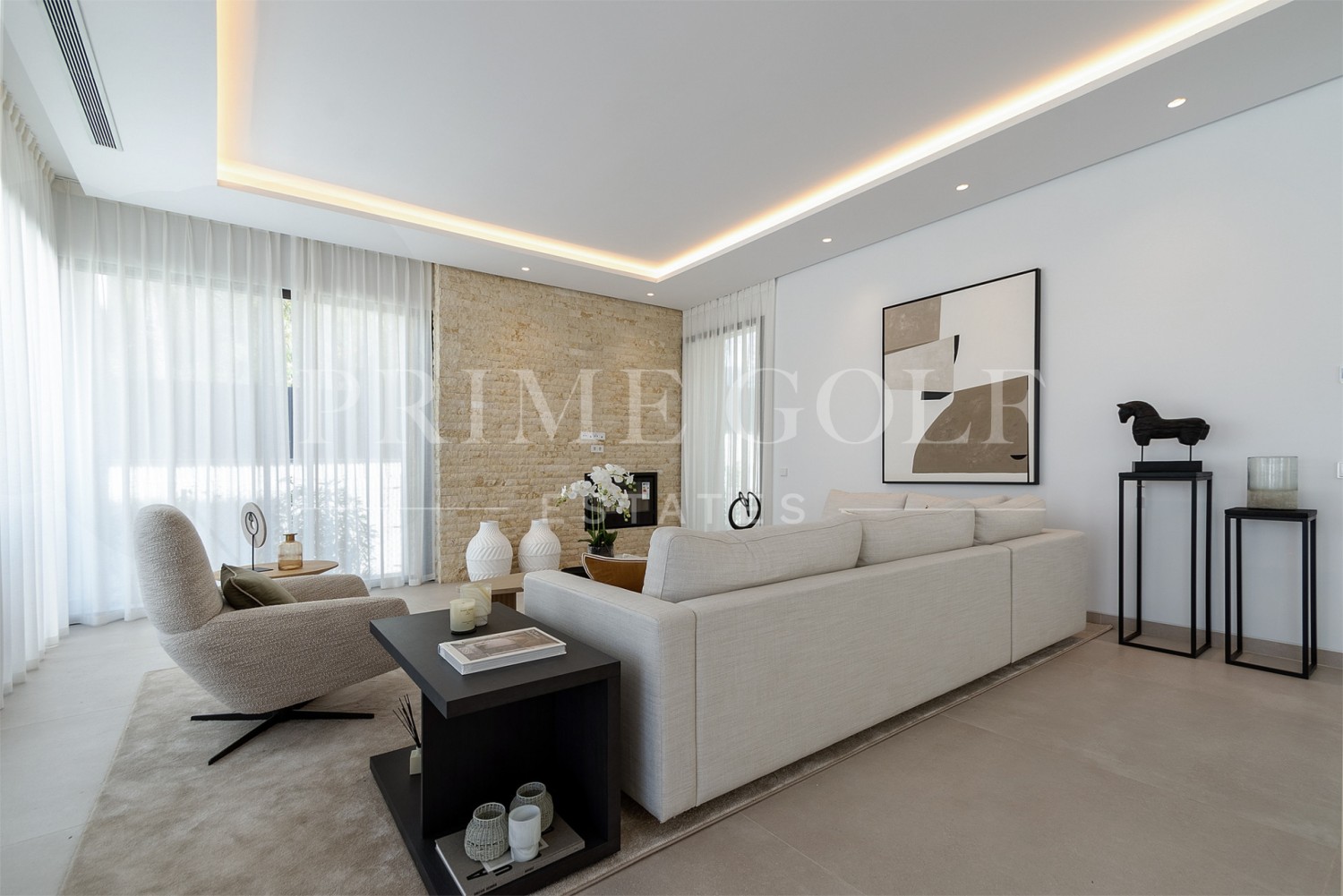 4 bed Villa For Sale in Marbella Golden Mile, Malaga - thumb 3