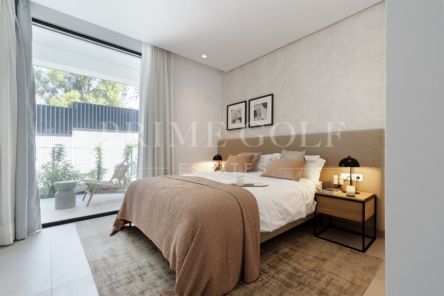 4 bed Villa For Sale in Marbella Golden Mile, Malaga - thumb 15