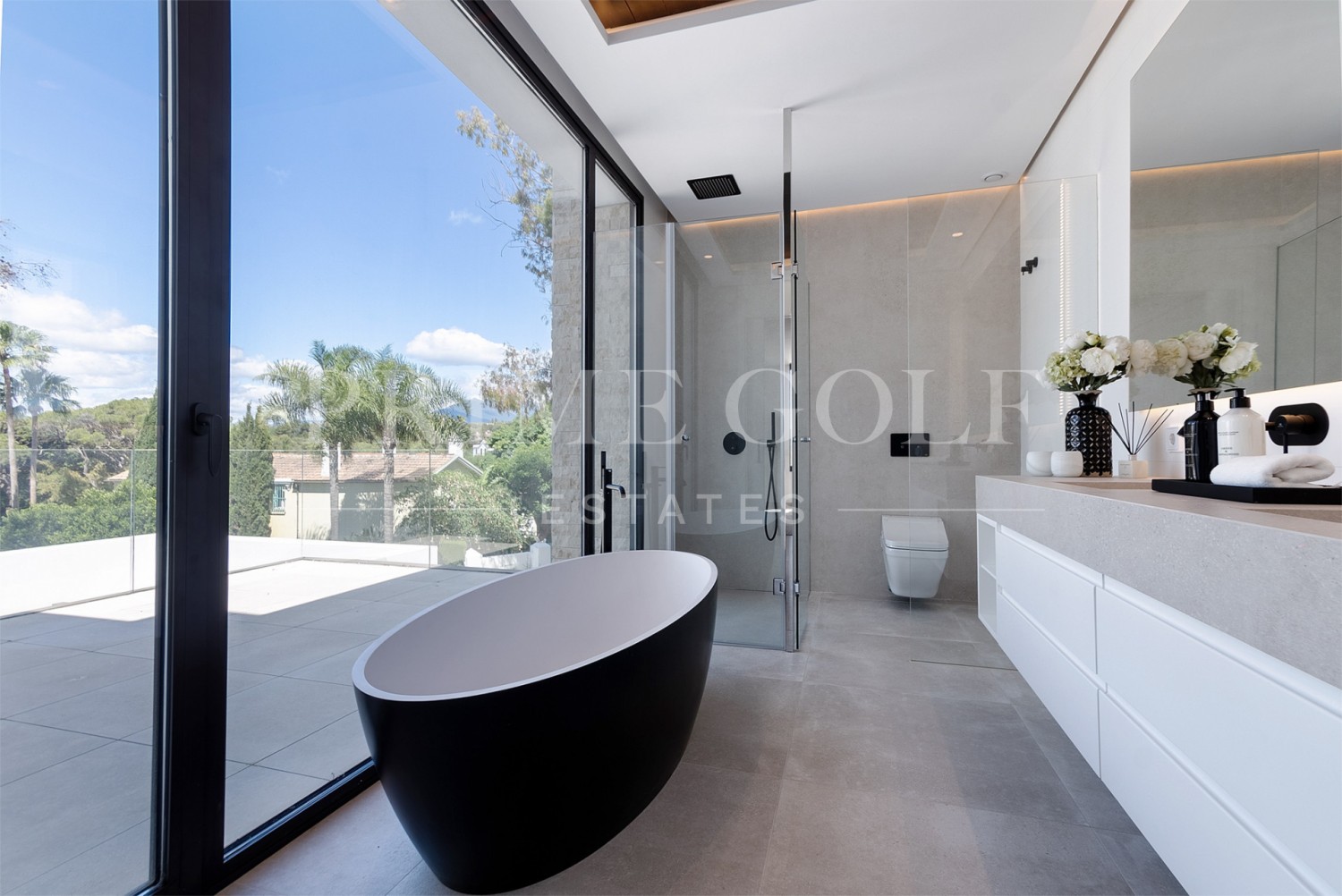 4 bed Villa For Sale in Marbella Golden Mile, Malaga - thumb 28
