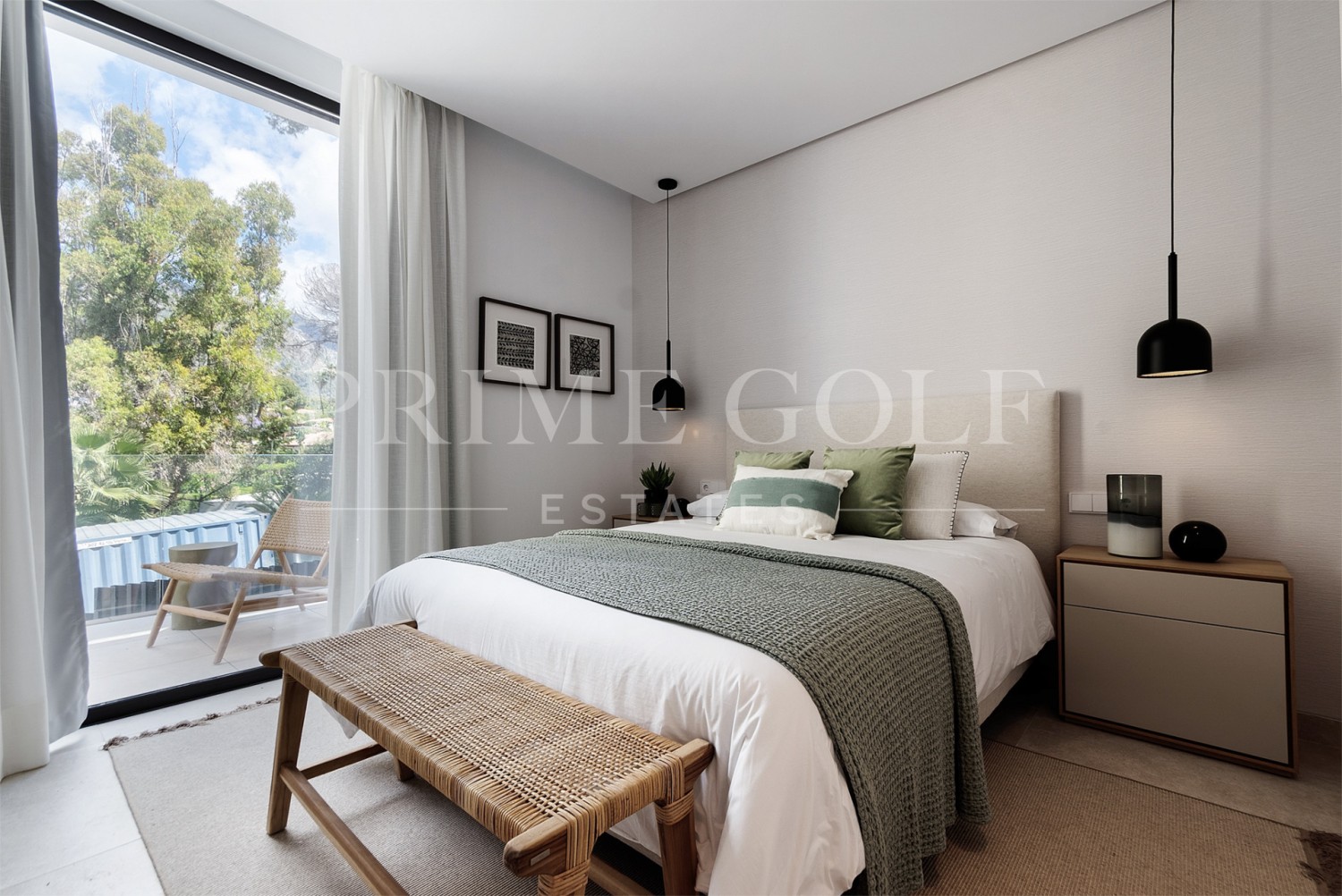 4 bed Villa For Sale in Marbella Golden Mile, Malaga - thumb 30