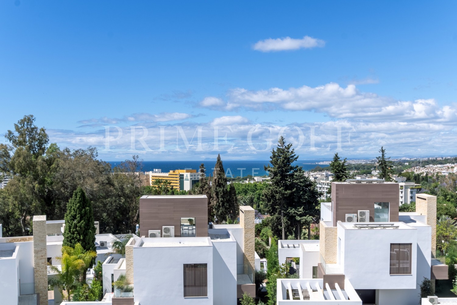 4 bed Villa For Sale in Marbella Golden Mile, Malaga - thumb 40