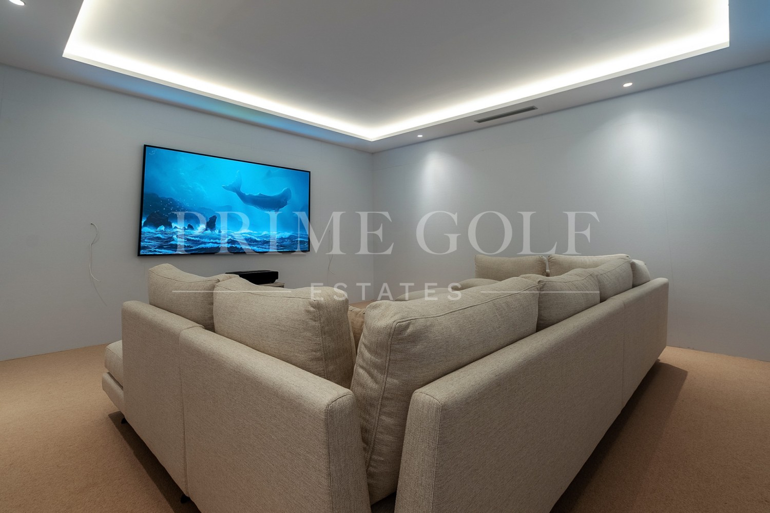4 bed Villa For Sale in Marbella Golden Mile, Malaga - thumb 50