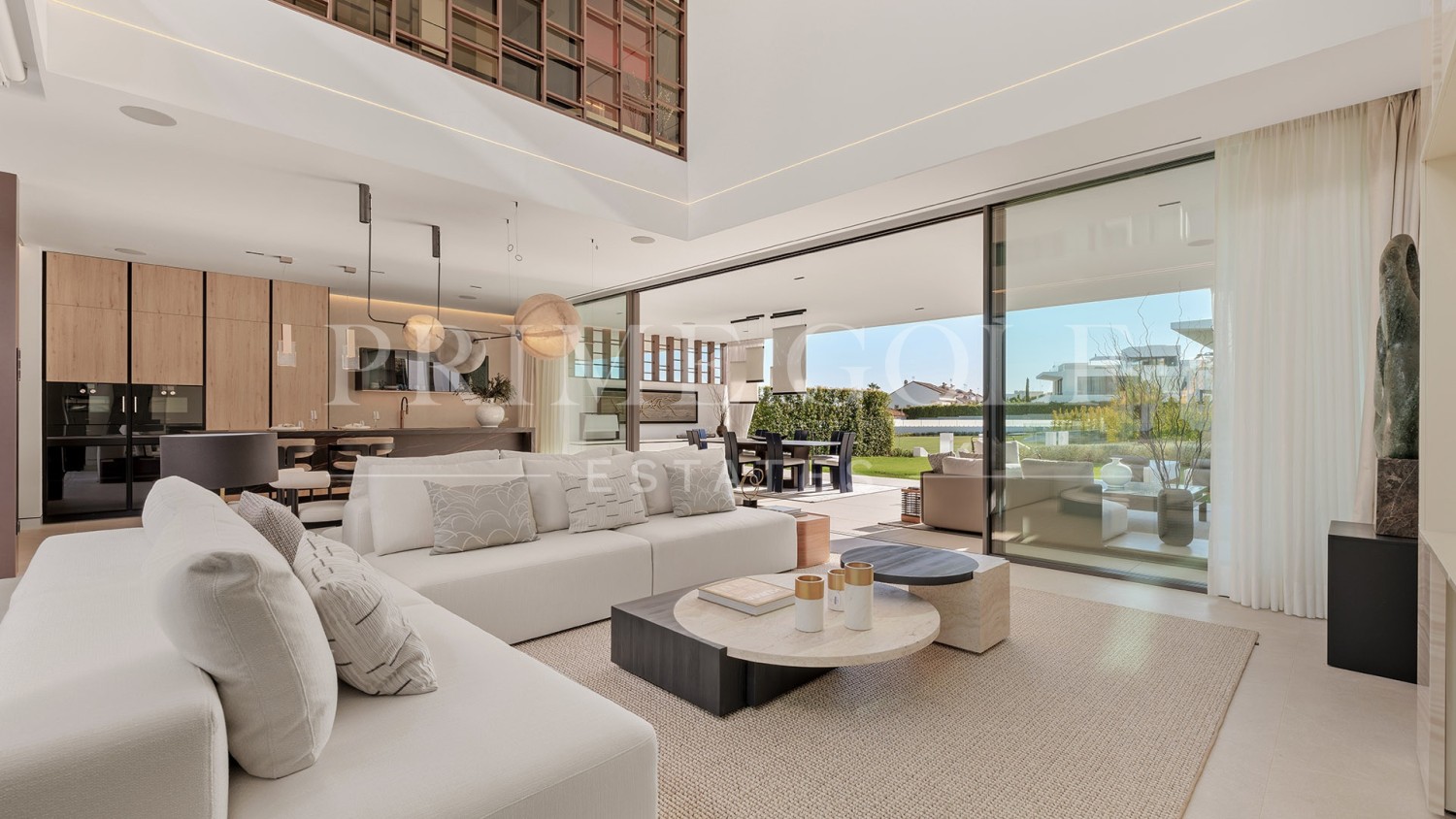 4 bed Villa For Sale in Marbella Golden Mile, Malaga - thumb 3