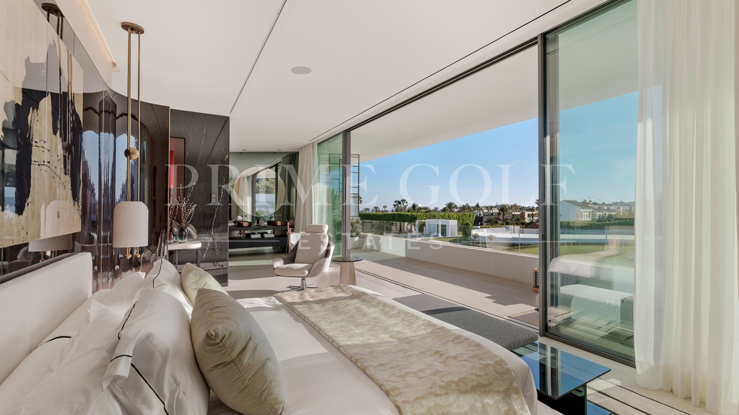 4 bed Villa For Sale in Marbella Golden Mile, Malaga - thumb 33