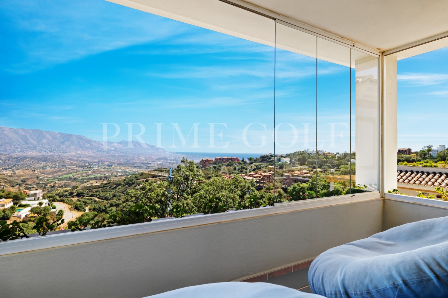 5 bed Villa For Sale in Marbella East, Malaga - thumb 14