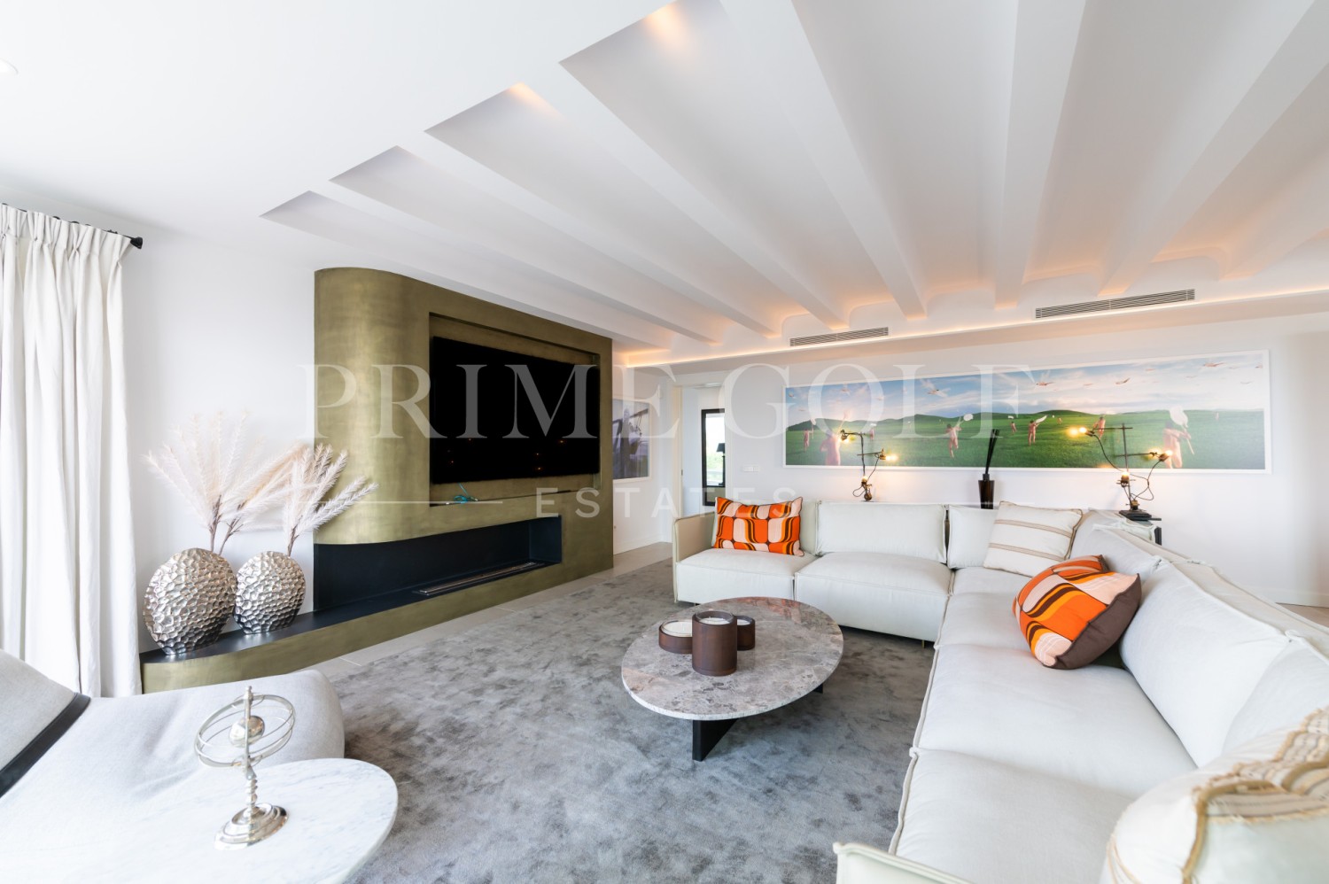 5 bed Villa For Sale in Marbella Golden Mile, Malaga - thumb 2