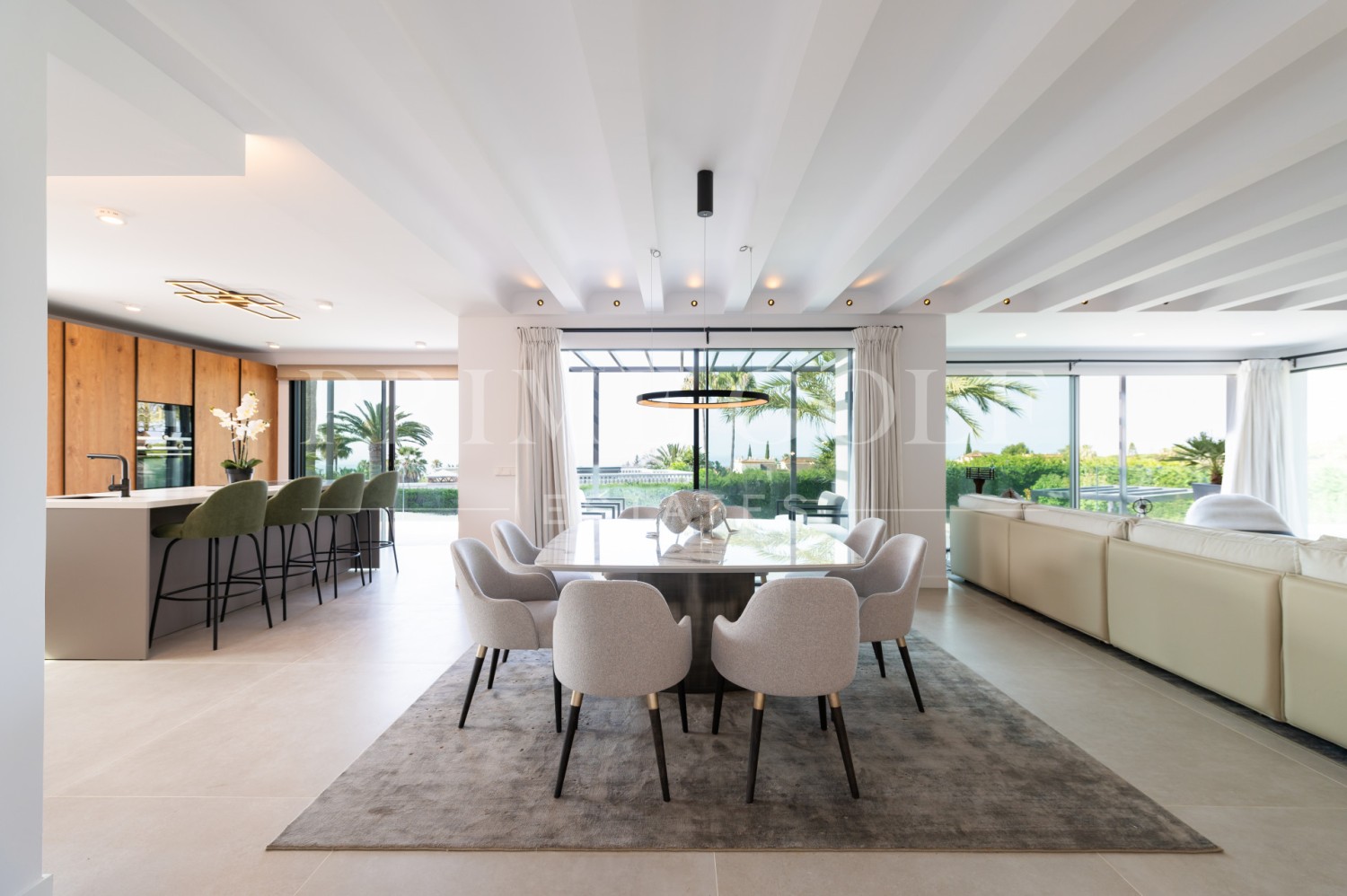 5 bed Villa For Sale in Marbella Golden Mile, Malaga - thumb 3