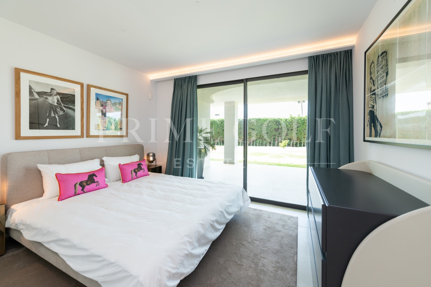 5 bed Villa For Sale in Marbella Golden Mile, Malaga - thumb 18