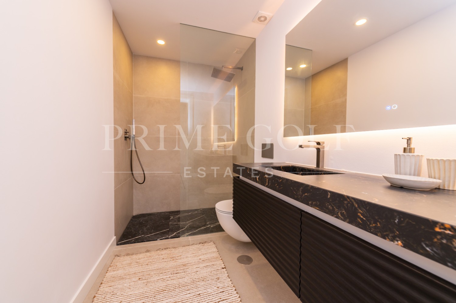 5 bed Villa For Sale in Marbella Golden Mile, Malaga - thumb 26