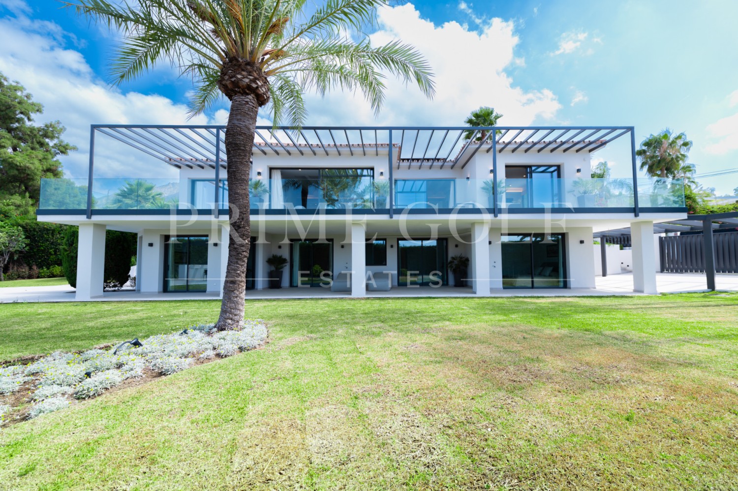 5 bed Villa For Sale in Marbella Golden Mile, Malaga - thumb 45