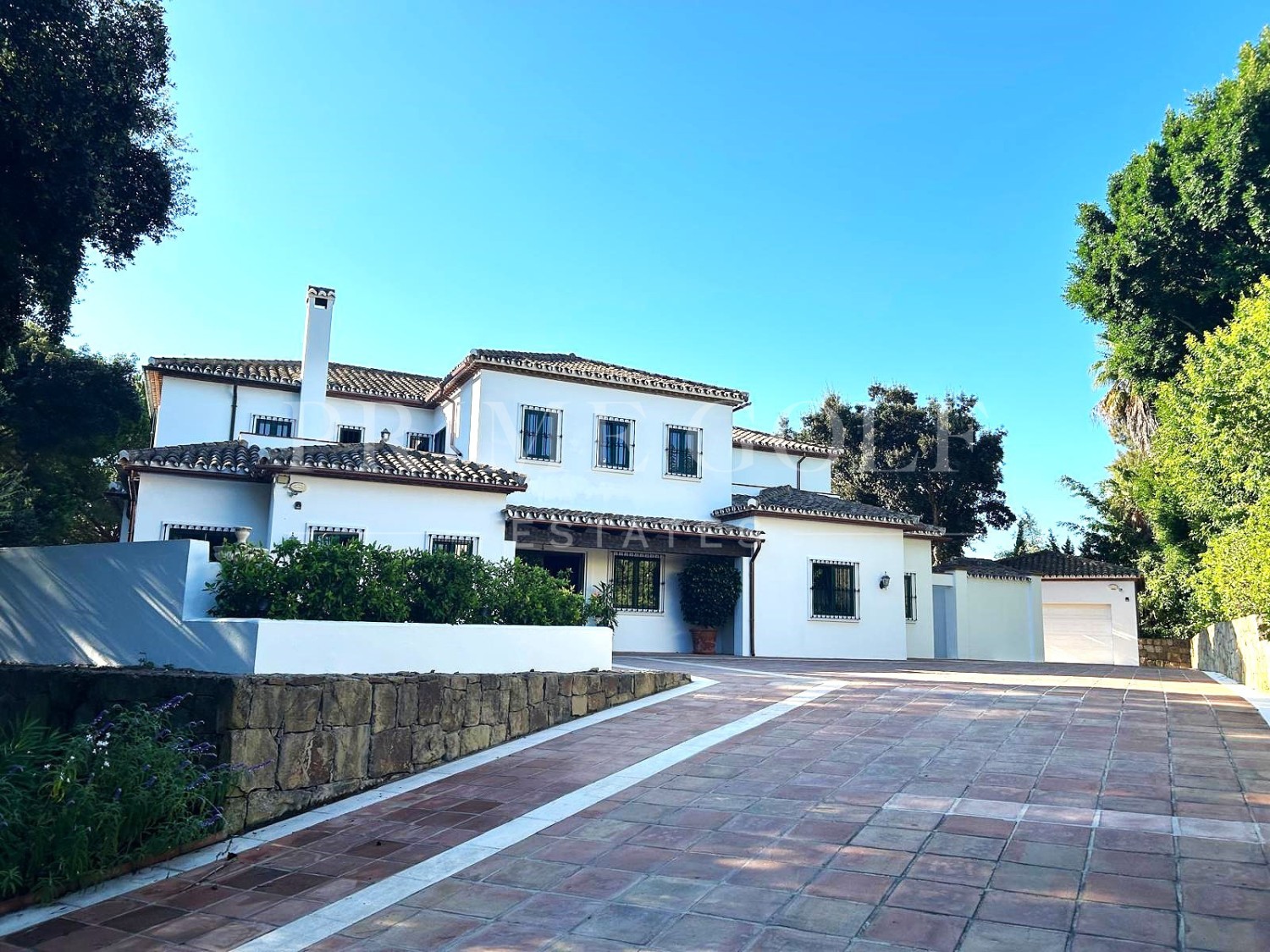 6 bed Villa For Sale in Sotogrande, Cadiz - thumb 1