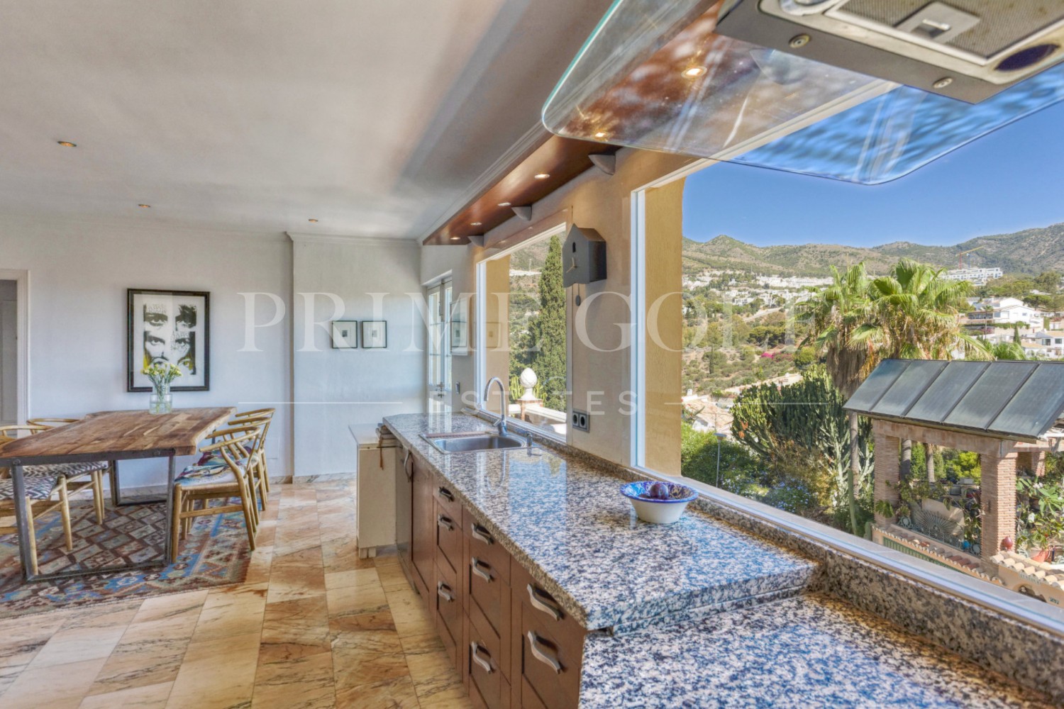 5 bed Villa For Sale in Benalmadena, Malaga - thumb 32