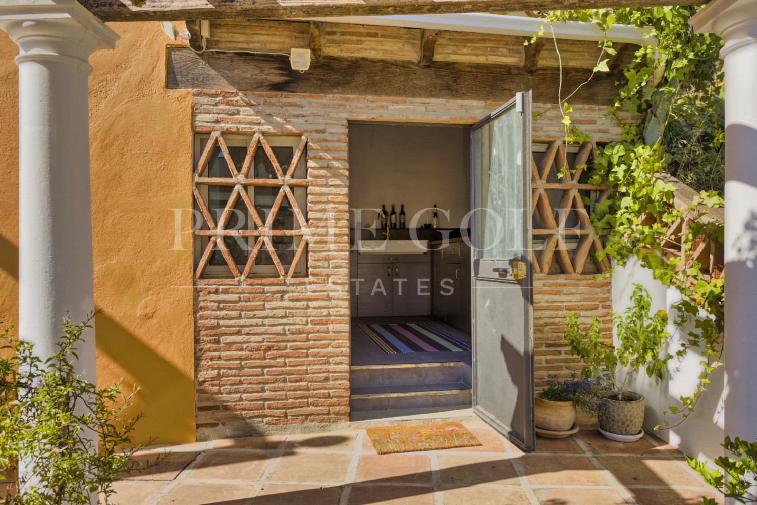 5 bed Villa For Sale in Benalmadena, Malaga - thumb 47