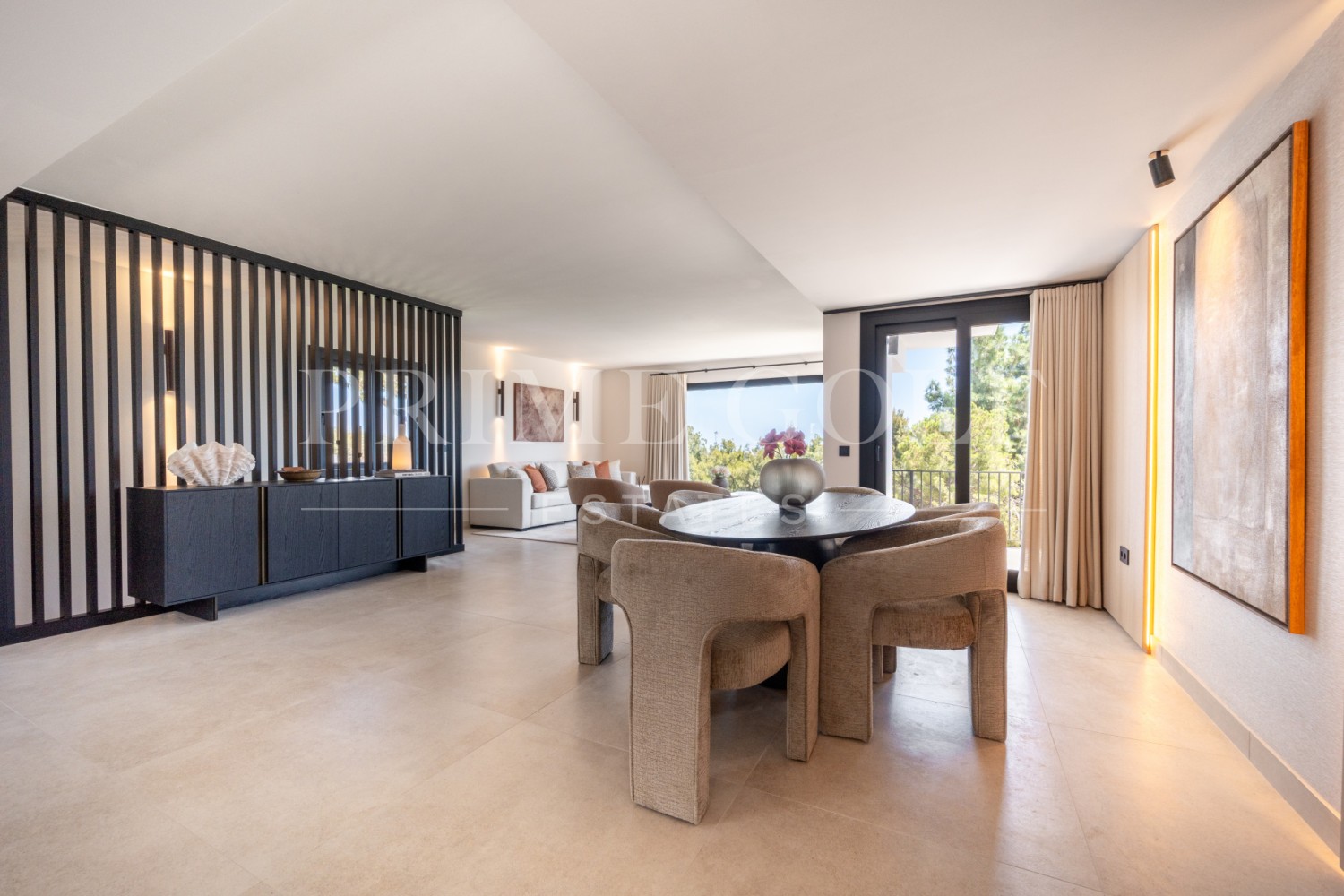 5 bed Villa For Sale in Mijas Costa, Malaga - thumb 8