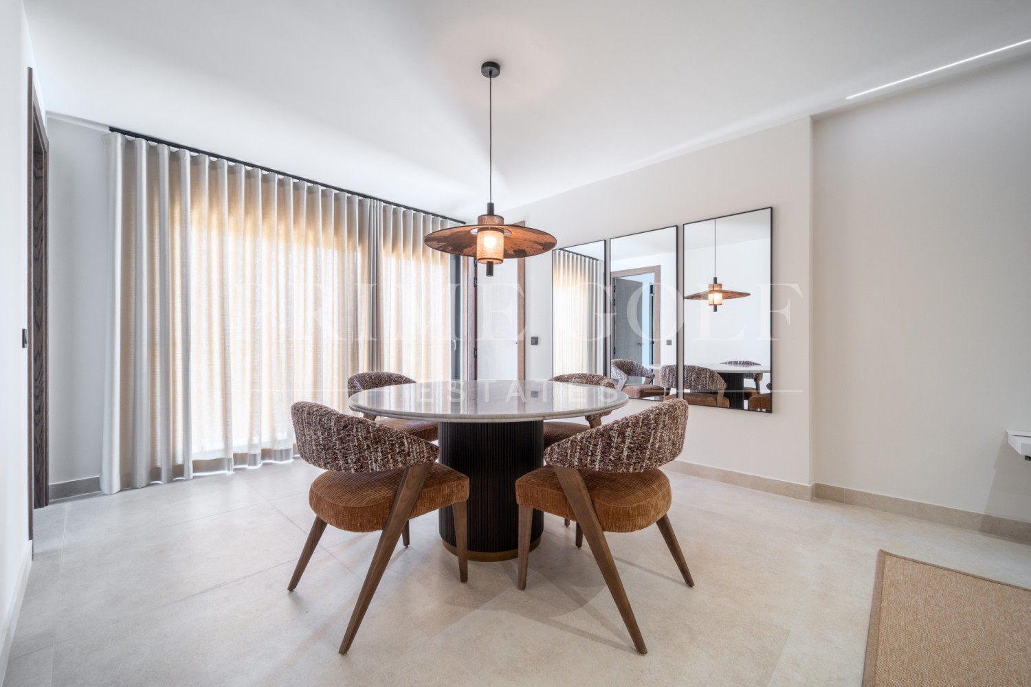 5 bed Villa For Sale in Mijas Costa, Malaga - thumb 25