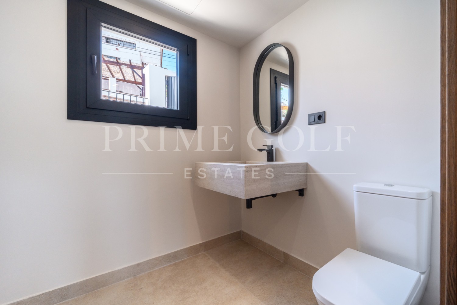 5 bed Villa For Sale in Mijas Costa, Malaga - thumb 41