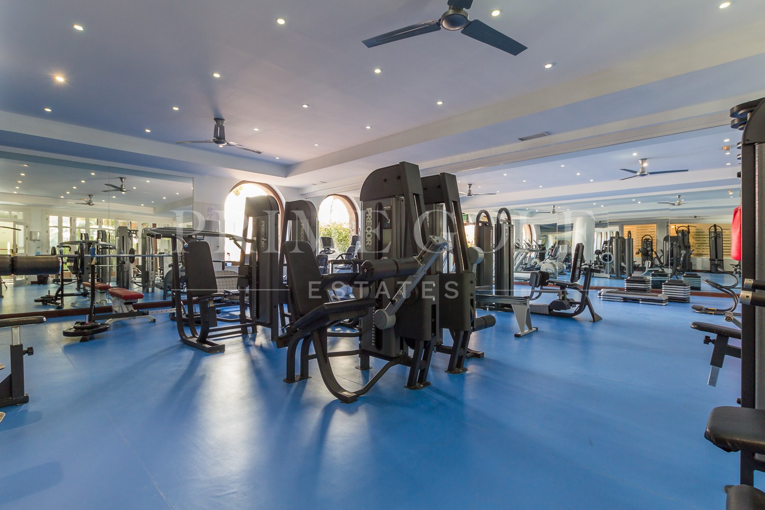 3 bed Penthouse For Sale in Marbella Golden Mile, Malaga - thumb 26