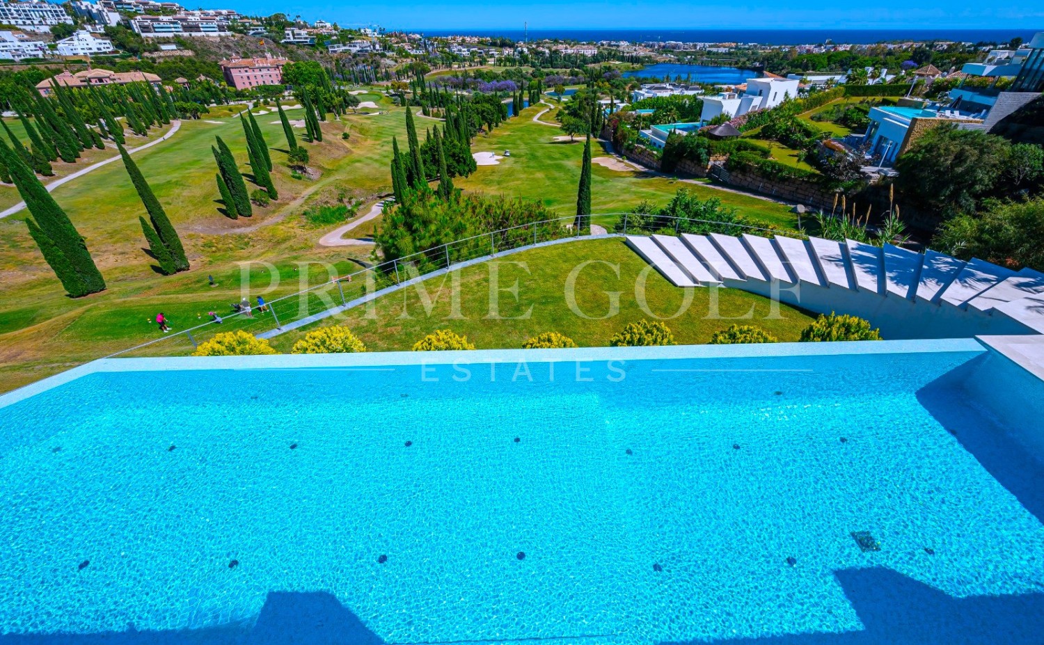 6 bed Villa For Sale in Benahavis, Malaga - thumb 7