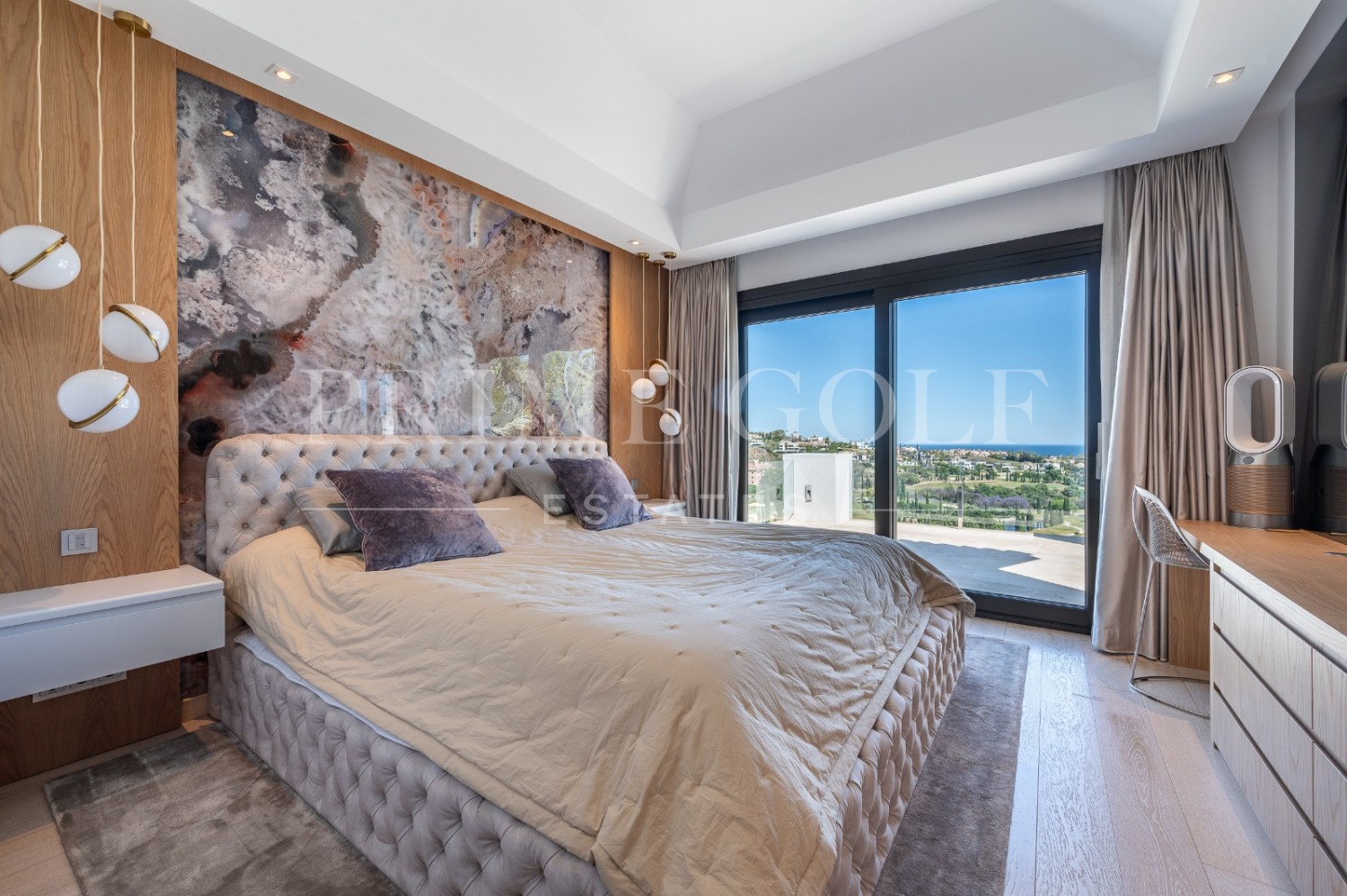 6 bed Villa For Sale in Benahavis, Malaga - thumb 31