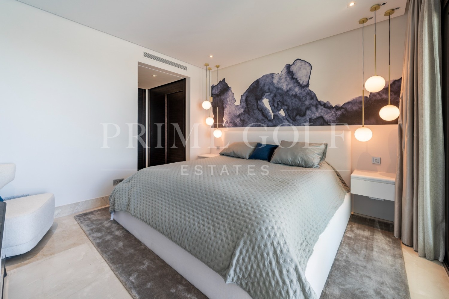 6 bed Villa For Sale in Benahavis, Malaga - thumb 36