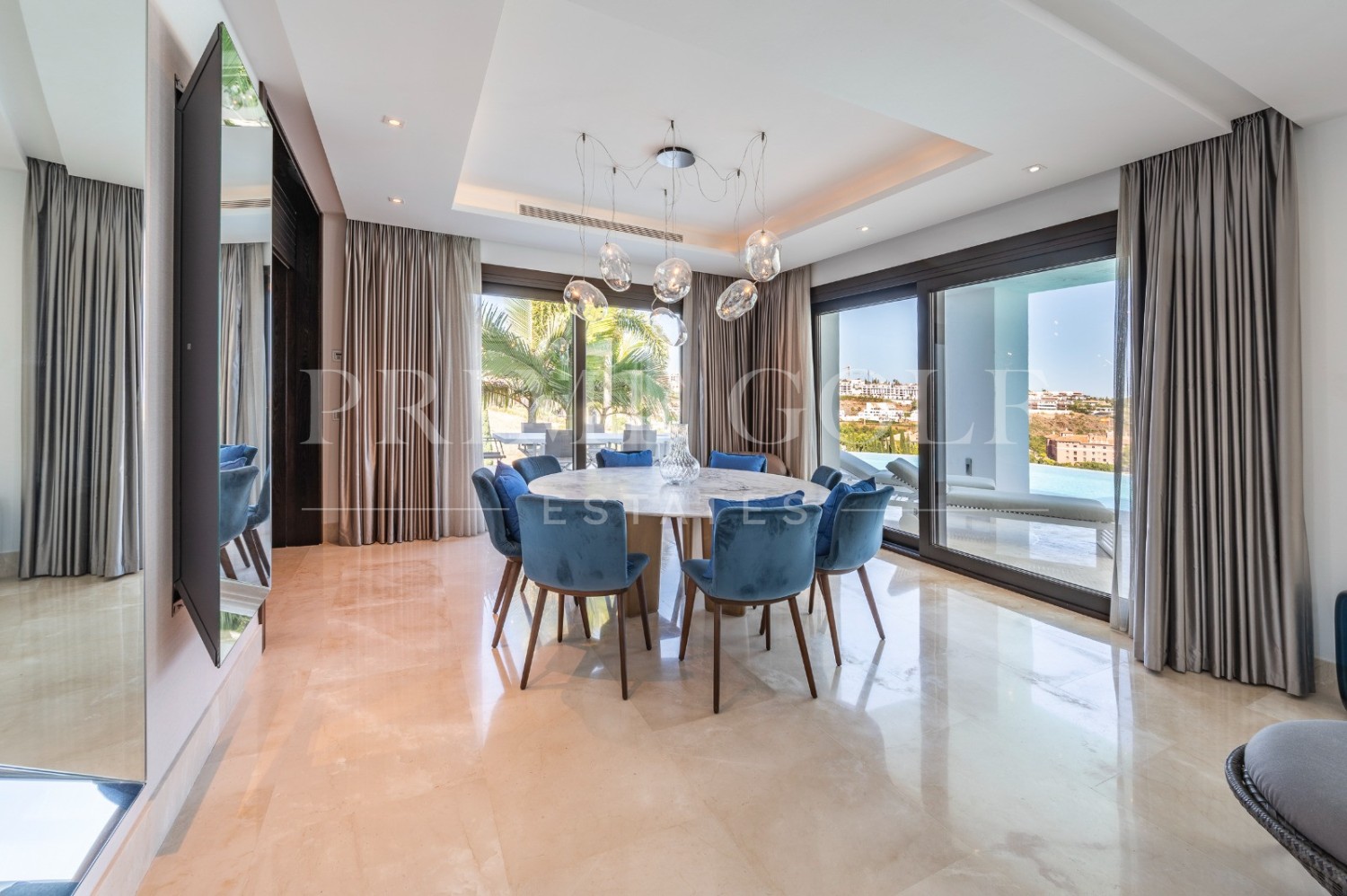 6 bed Villa For Sale in Benahavis, Malaga - thumb 41
