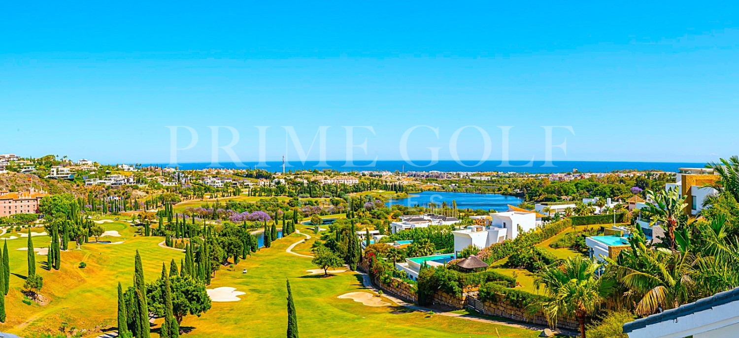 5 bed Villa For Sale in Benahavis, Malaga - thumb 4