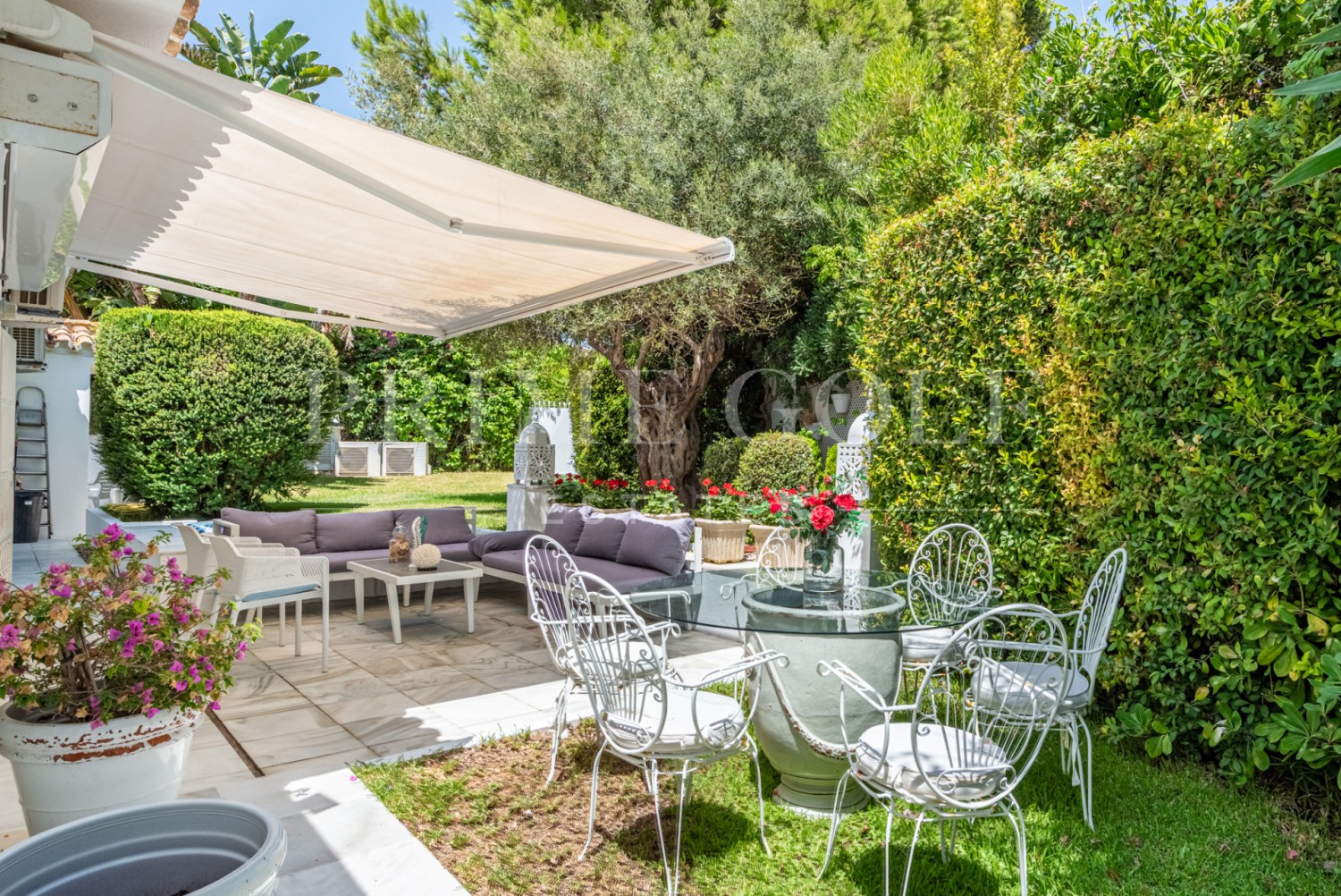 7 bed Villa For Sale in Marbella East, Malaga - thumb 4