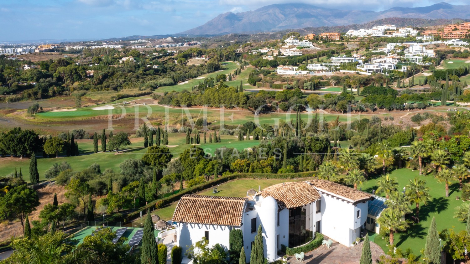 8 bed Villa For Sale in Benahavis, Malaga - thumb 23