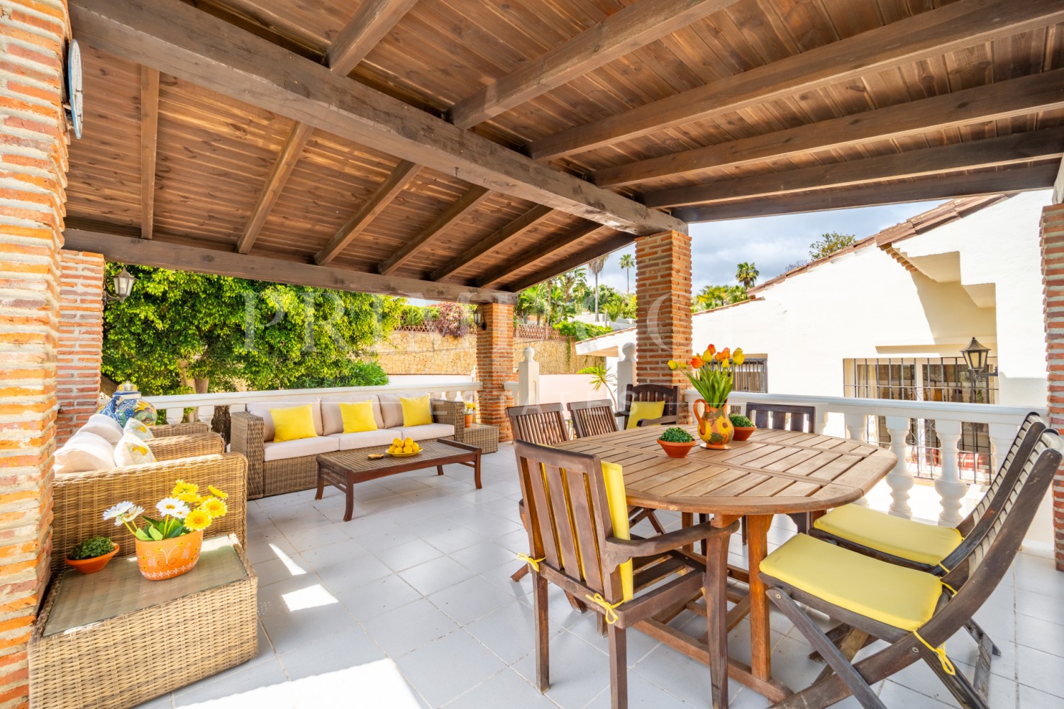 4 bed Villa For Sale in Marbella East, Malaga - thumb 12