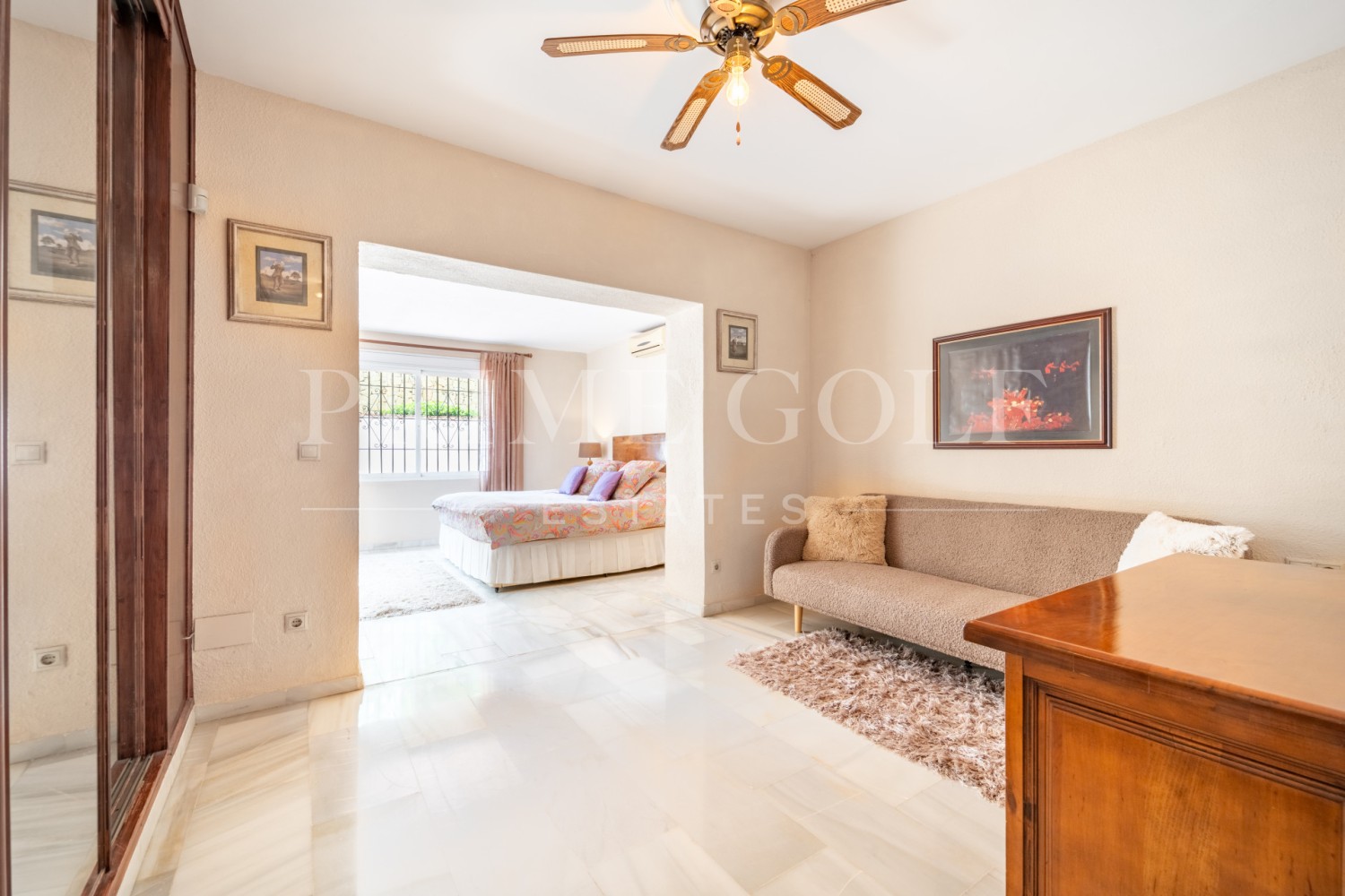 4 bed Villa For Sale in Marbella East, Malaga - thumb 27