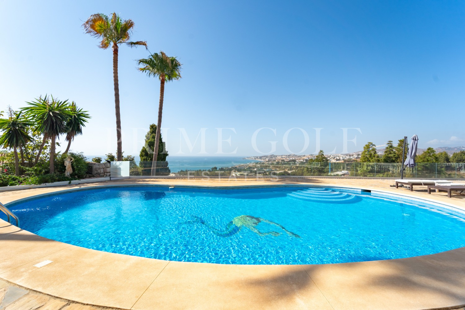 5 bed Villa For Sale in Mijas Costa, Malaga - thumb 3