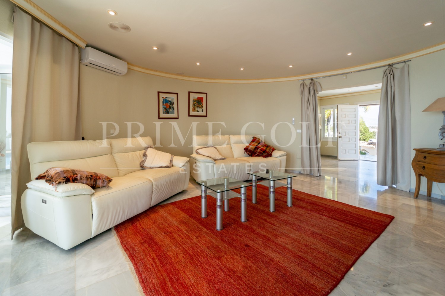 5 bed Villa For Sale in Mijas Costa, Malaga - thumb 18