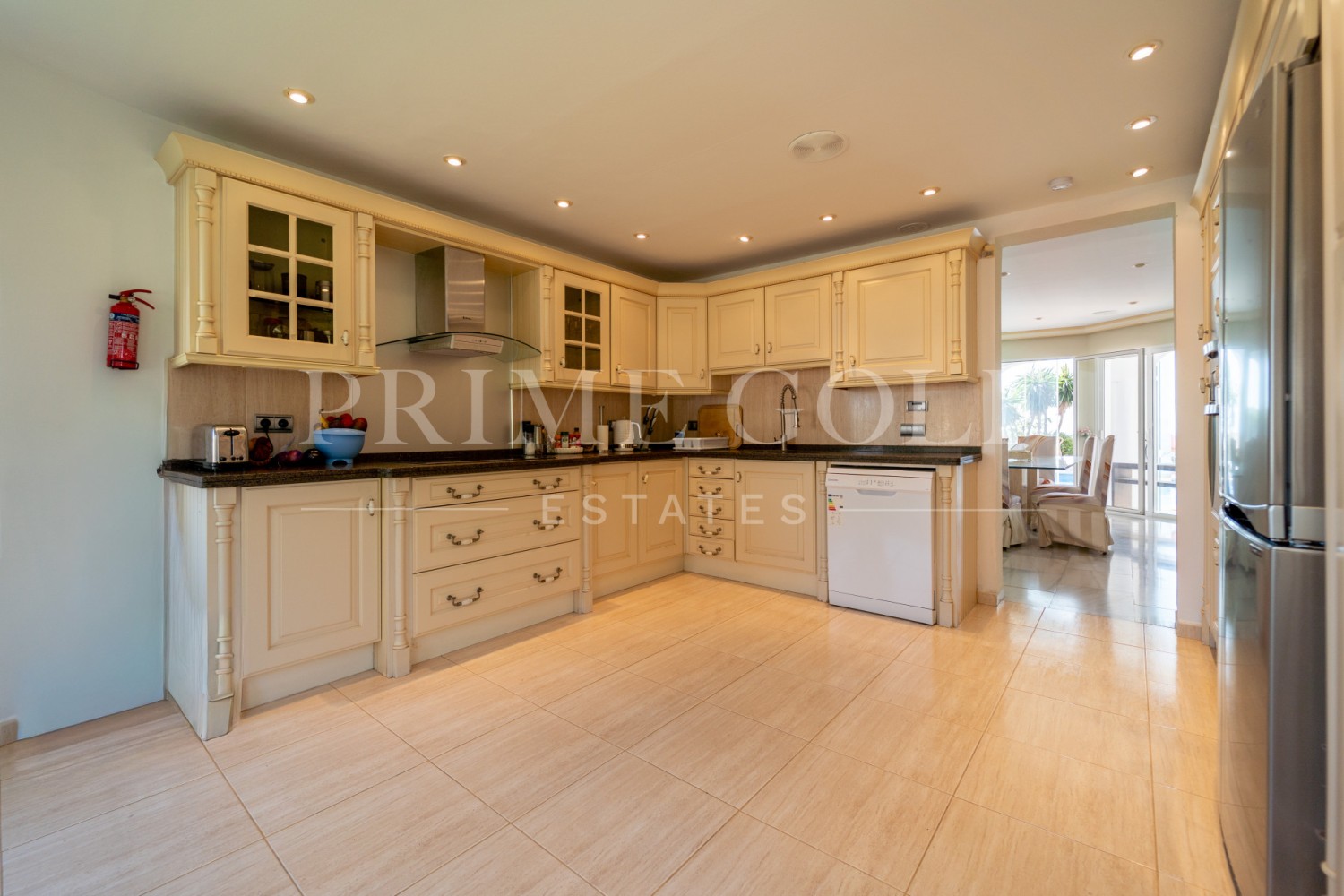 5 bed Villa For Sale in Mijas Costa, Malaga - thumb 25