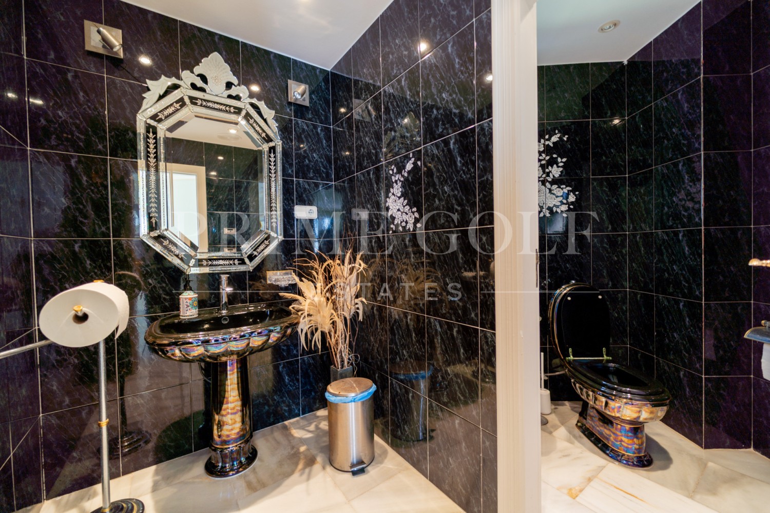 5 bed Villa For Sale in Mijas Costa, Malaga - thumb 31