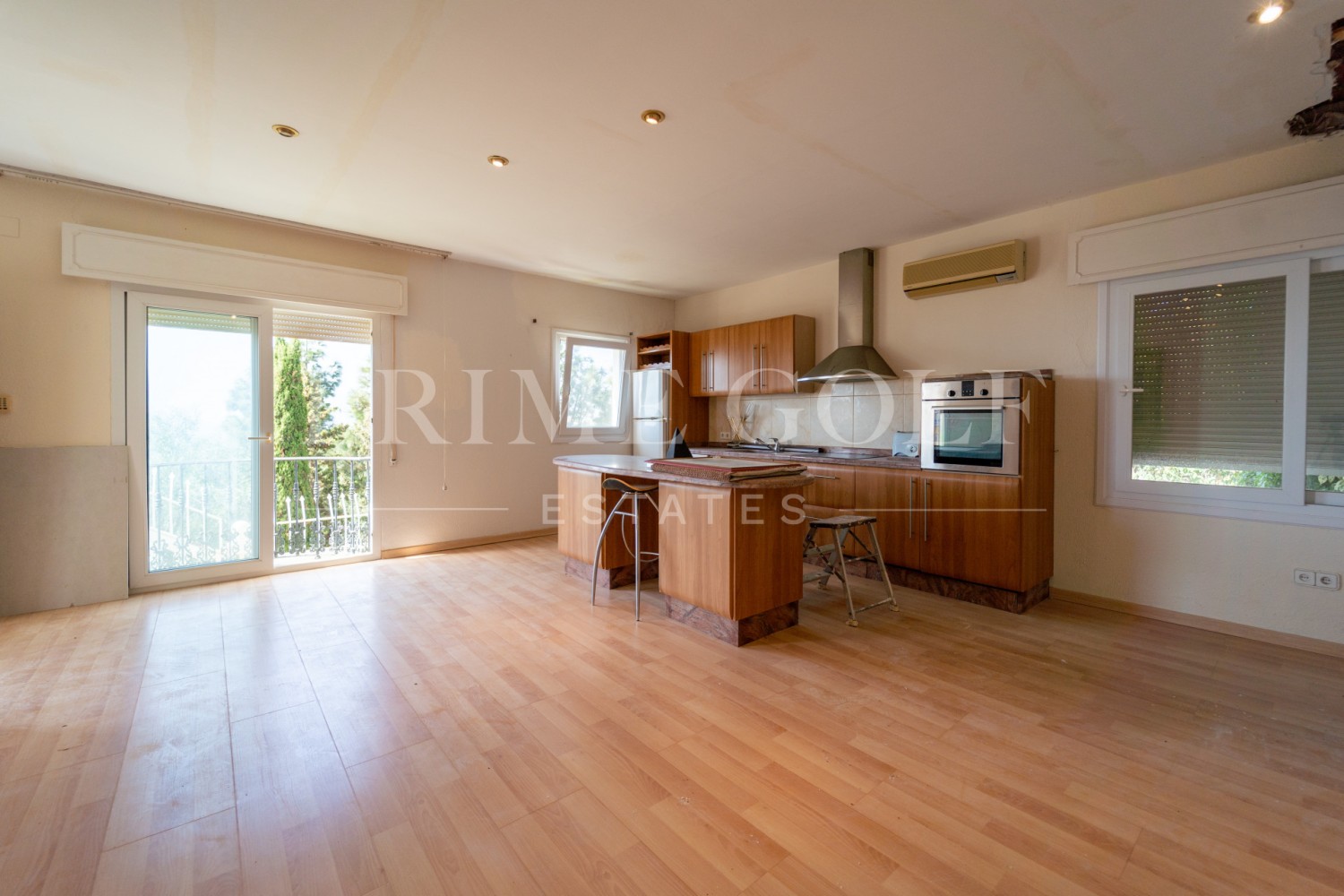 5 bed Villa For Sale in Mijas Costa, Malaga - thumb 56