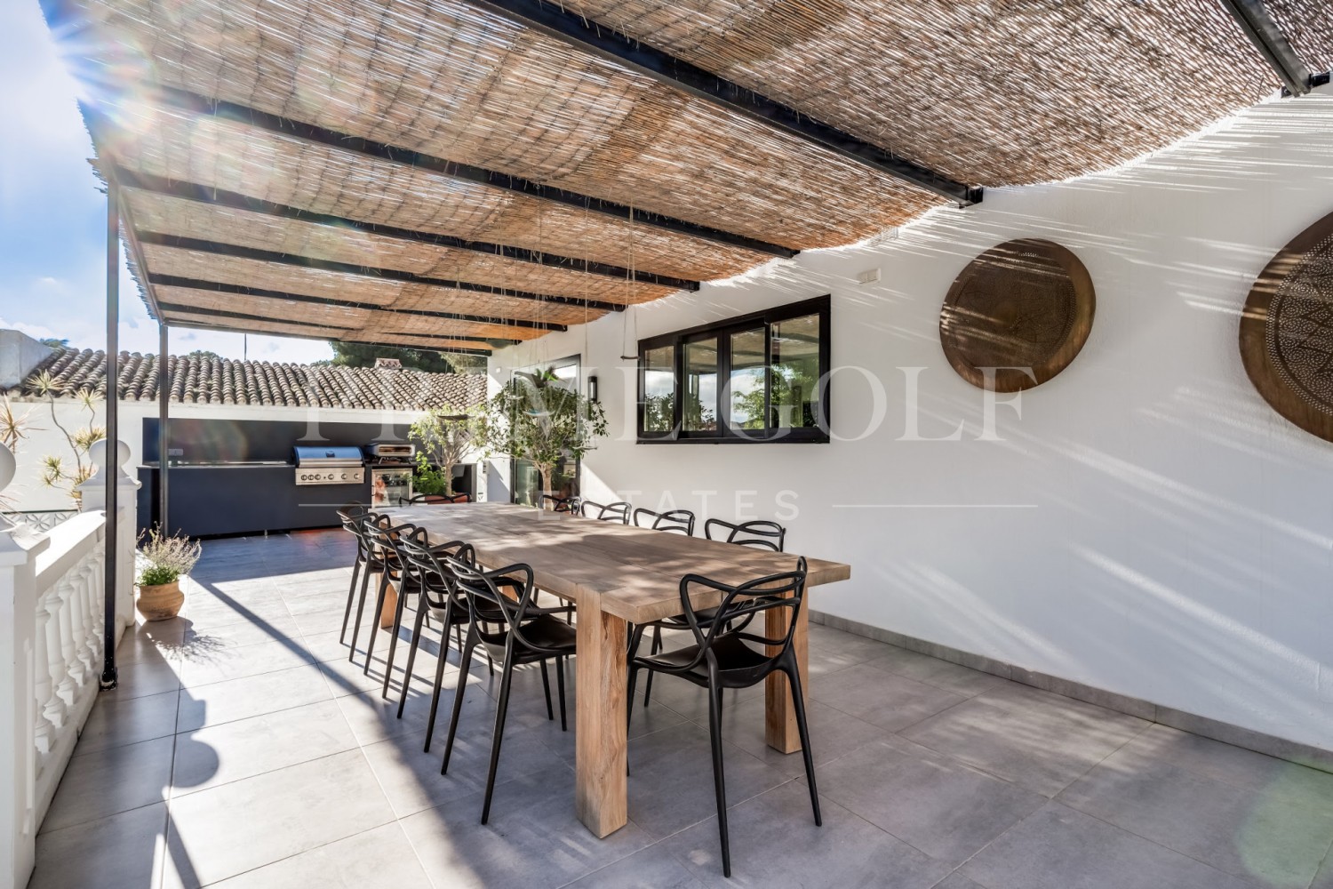 5 bed Villa For Sale in Nueva Andalucia, Malaga - thumb 5