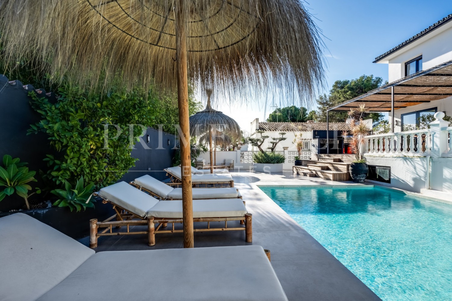 5 bed Villa For Sale in Nueva Andalucia, Malaga - thumb 10