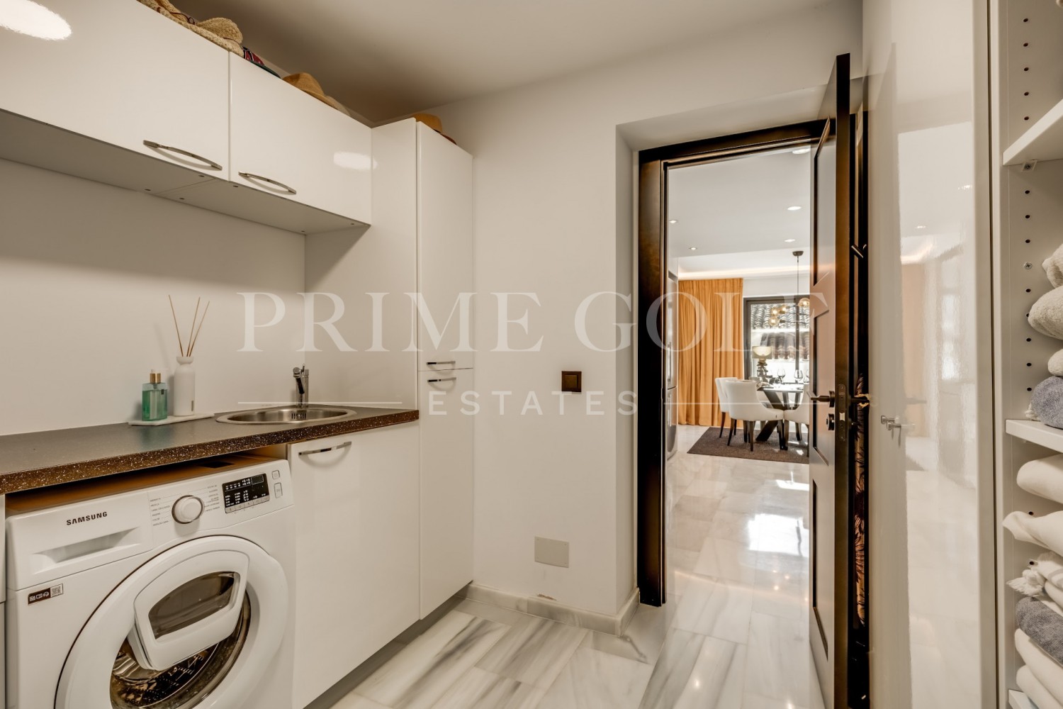 5 bed Villa For Sale in Nueva Andalucia, Malaga - thumb 19