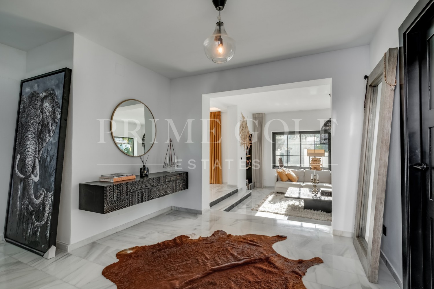 5 bed Villa For Sale in Nueva Andalucia, Malaga - thumb 25