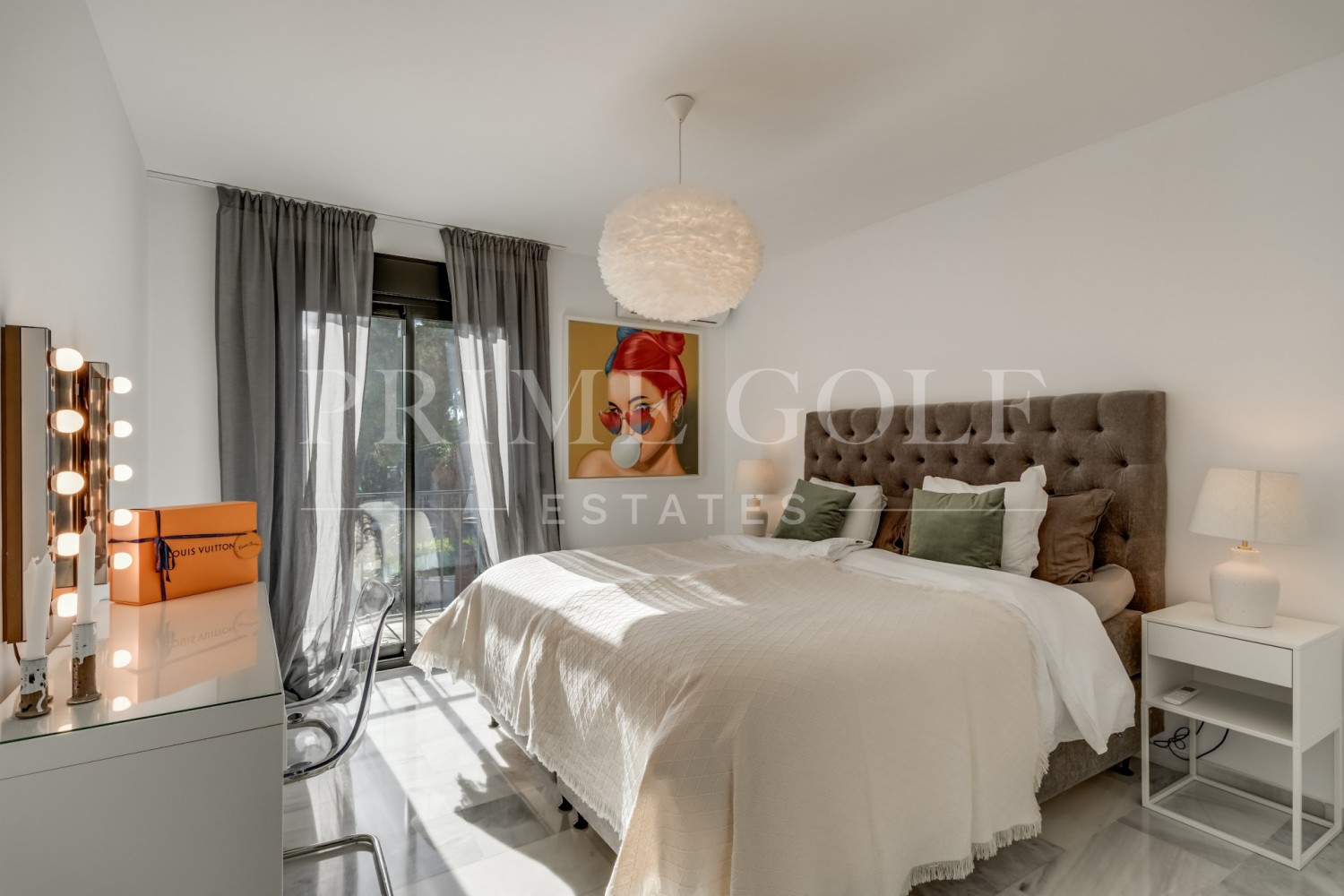 5 bed Villa For Sale in Nueva Andalucia, Malaga - thumb 27