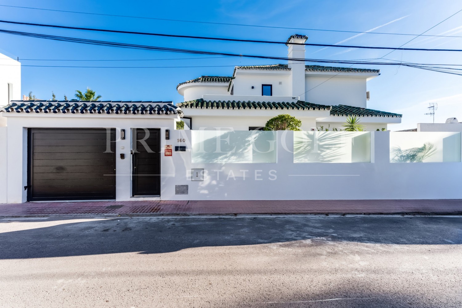 5 bed Villa For Sale in Nueva Andalucia, Malaga - thumb 45