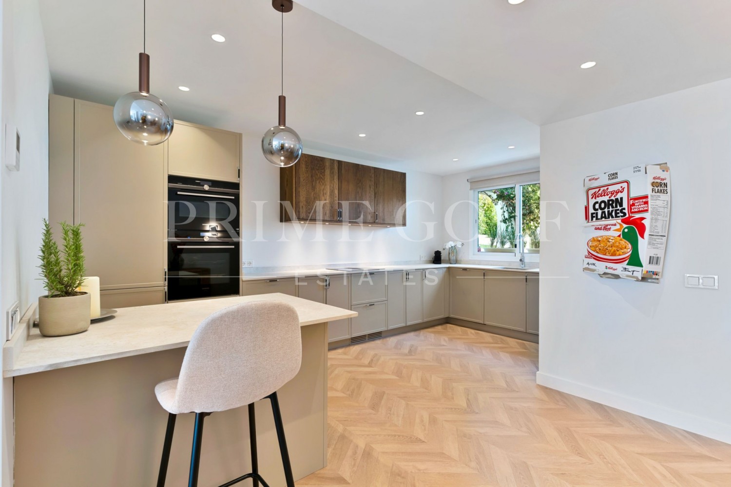4 bed Townhouse For Sale in Marbella Golden Mile, Malaga - thumb 3