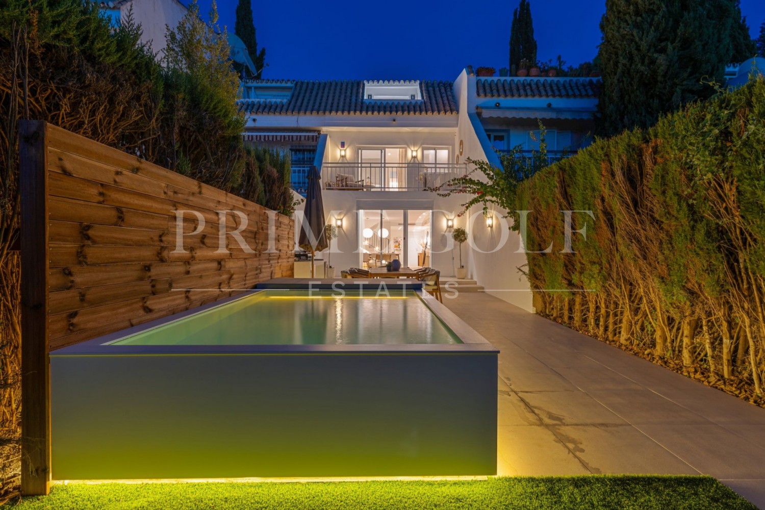 4 bed Townhouse For Sale in Marbella Golden Mile, Malaga - thumb 31
