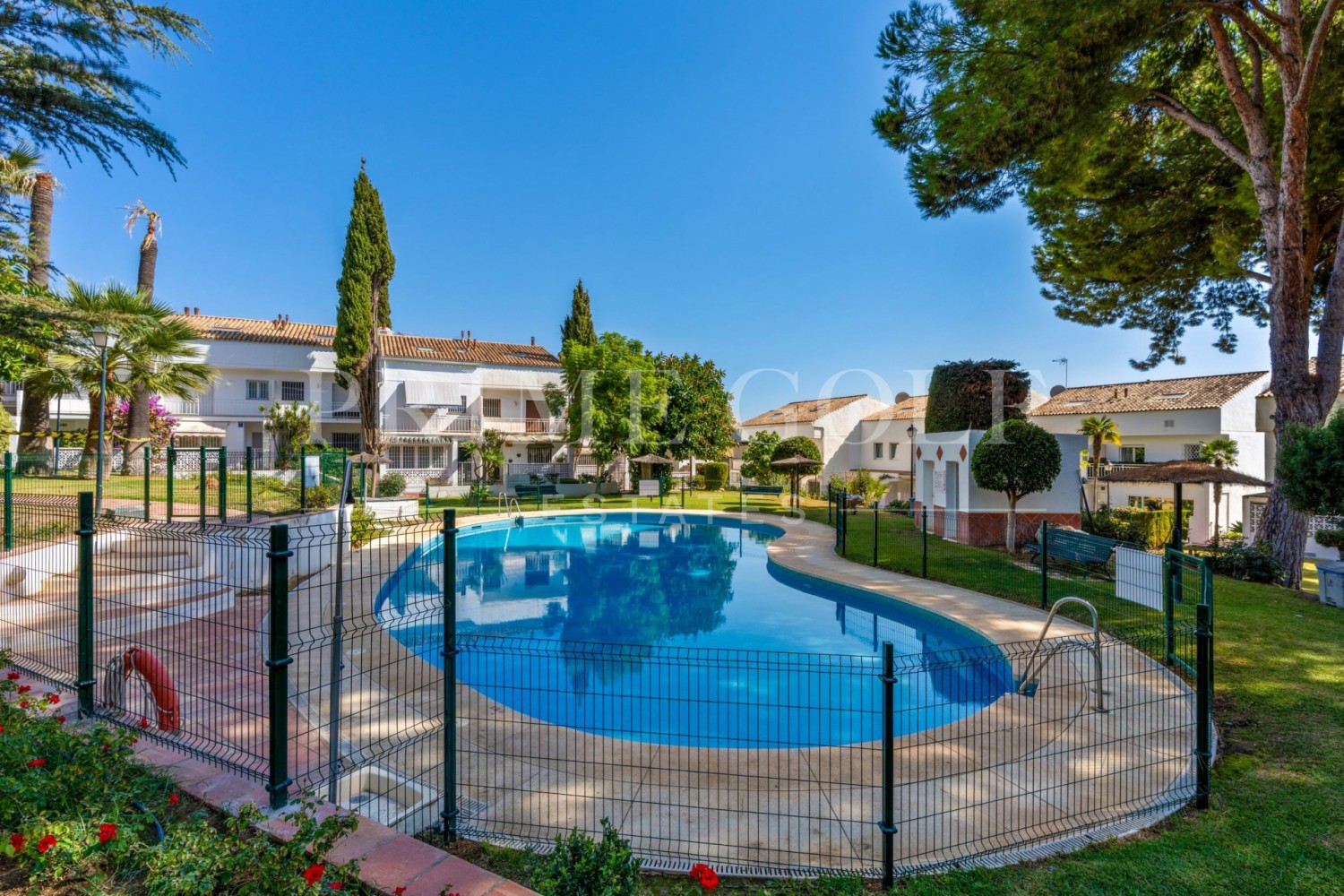4 bed Townhouse For Sale in Marbella Golden Mile, Malaga - thumb 33